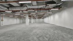 B1 Space at IMM Jurong East. Storage, training, loading bay (D22), Factory #532981431